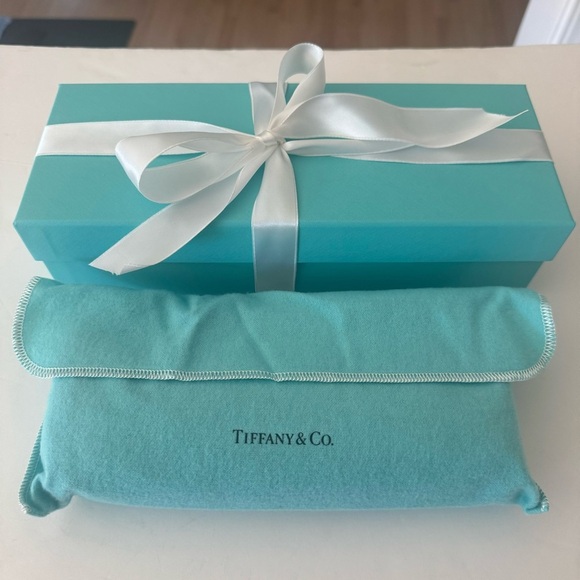 NIB TIFFANY & CO. Color Block Cosmetic Case Make Up Pencil Case Blue & White - Picture 12 of 16